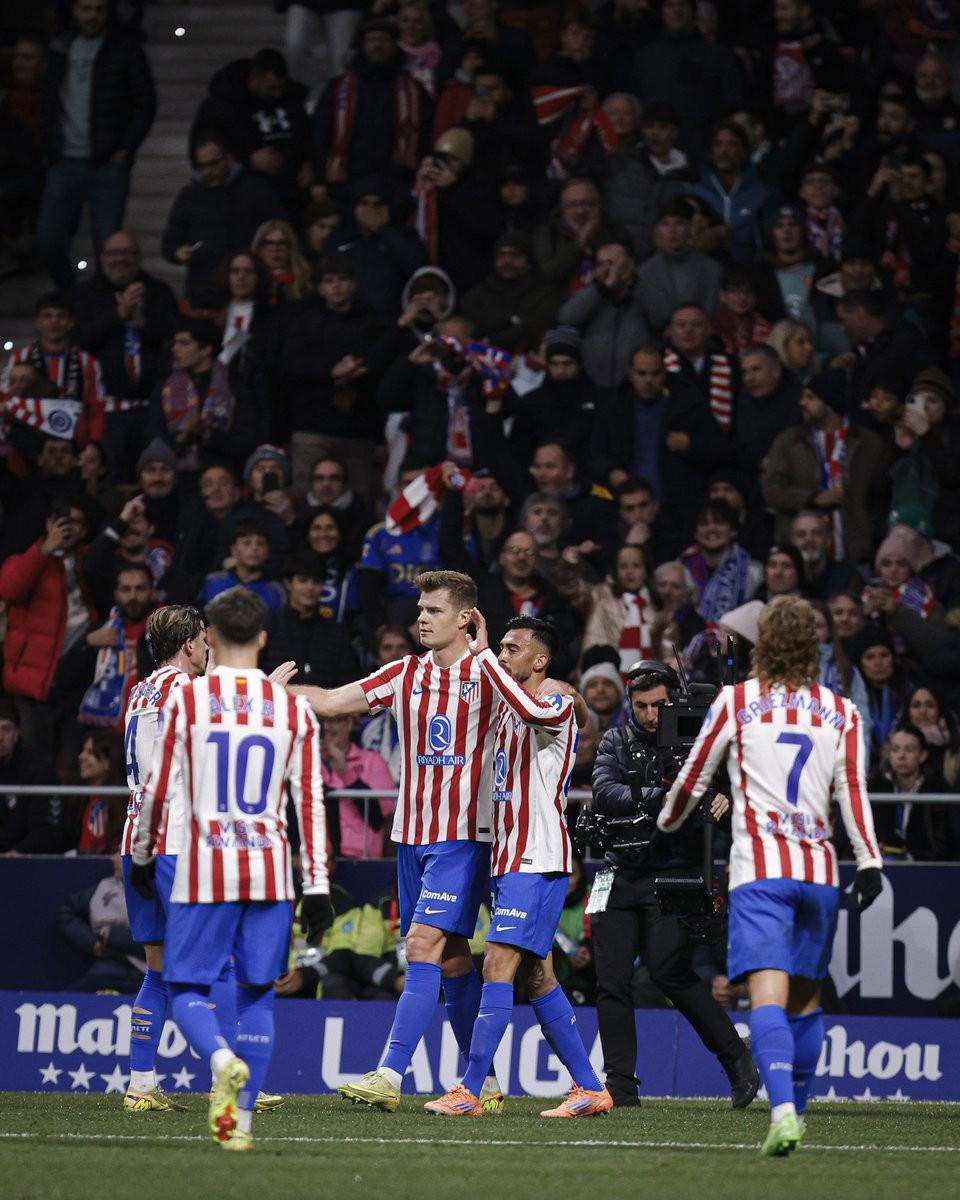 广东宏远标配！两新星完成入队仪式 球迷调侃厂家赶紧打钱