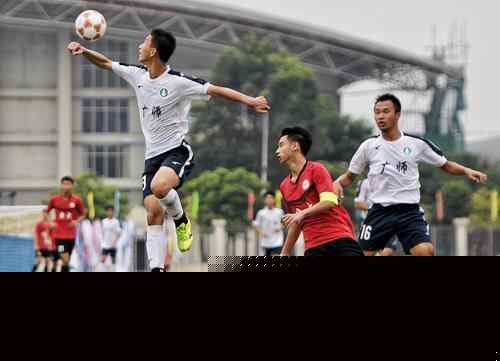 科瓦奇：阿德耶米被换下是因表现不好，拜尔的表现要好得多（科瓦奇称阿德耶米发挥欠佳遭换下，拜尔表现更胜一筹）