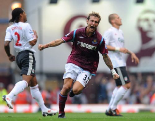 KK：诺伊尔是足球界的传奇；少一人的情况下拜仁仍防住了我们（KK赞诺伊尔为足坛传奇，拜仁少一人仍顶住了我们的攻势）