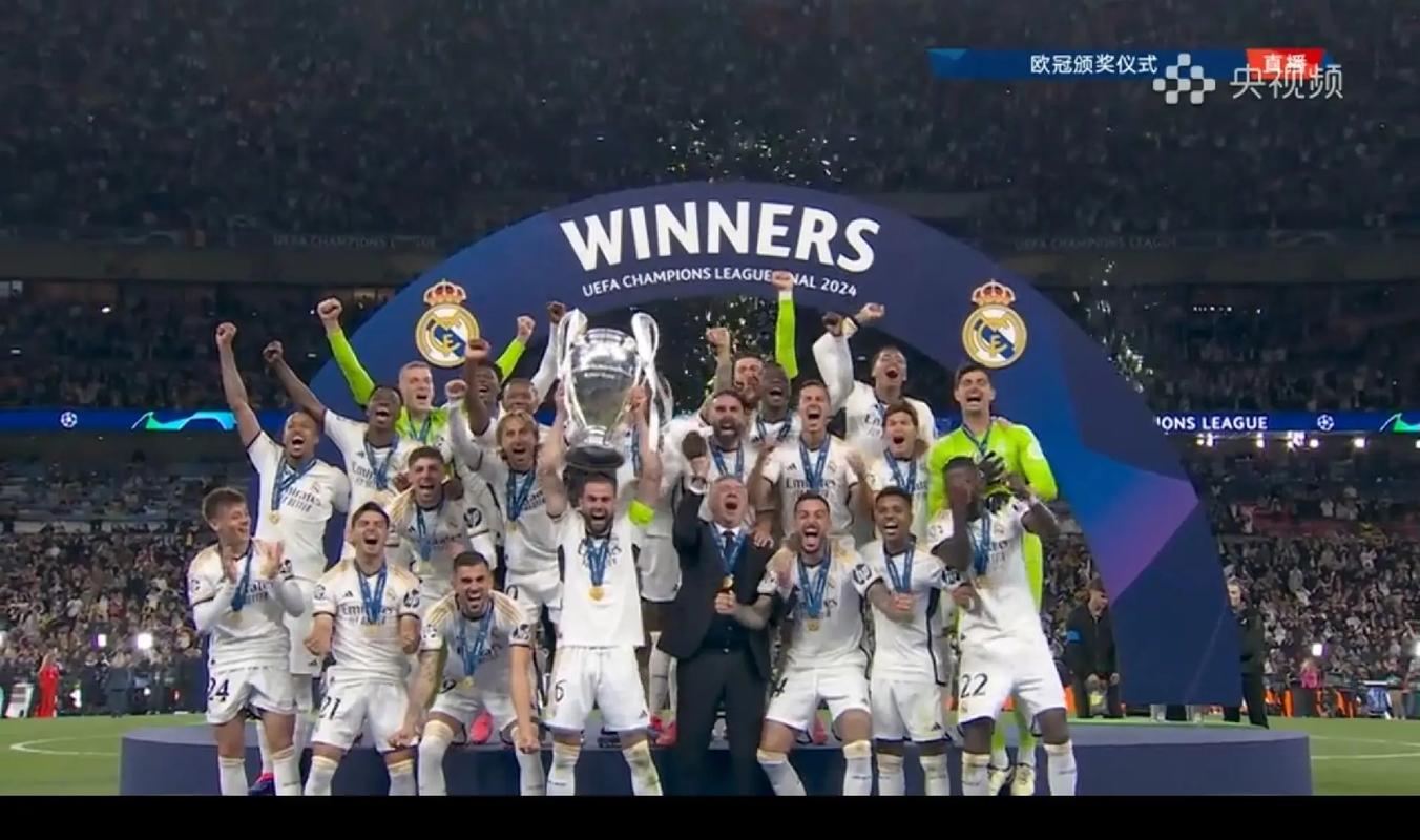 稳得可怕！胡金秋9中8高效拿下19分5板1帽 第三节10分